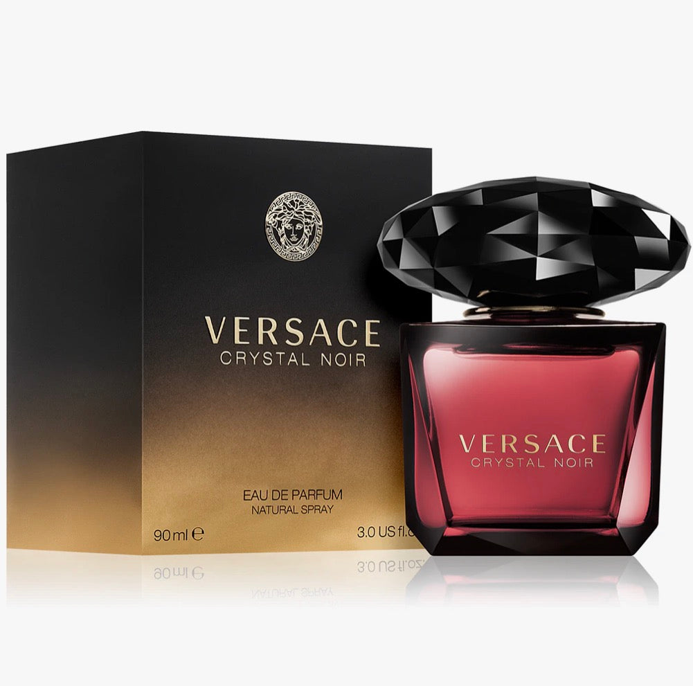 Versace:
Crystal Noir
Eau de Parfum -donna 90ml