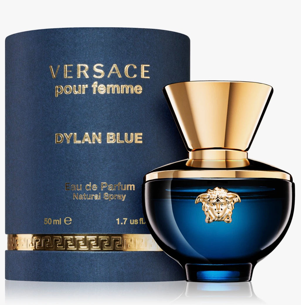 Versace
Dylan Blue Pour Femme
Eau de Parfum -donna 50ml