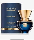 Versace
Dylan Blue Pour Femme
Eau de Parfum -donna 30ml