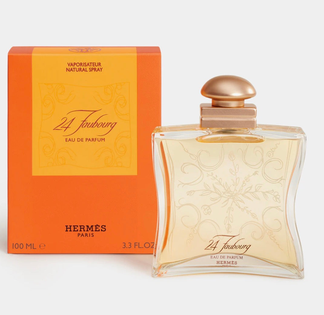 HERMÈS:
24 Faubourg Eau de Parfum
-donna 100ml