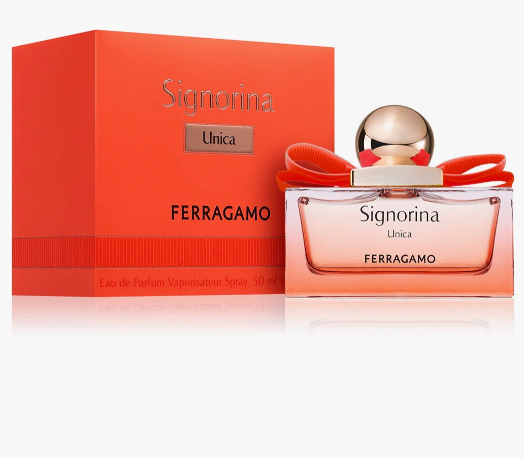 Ferragamo:
Signorina Unica-
Eau de Parfum -donna 30ml