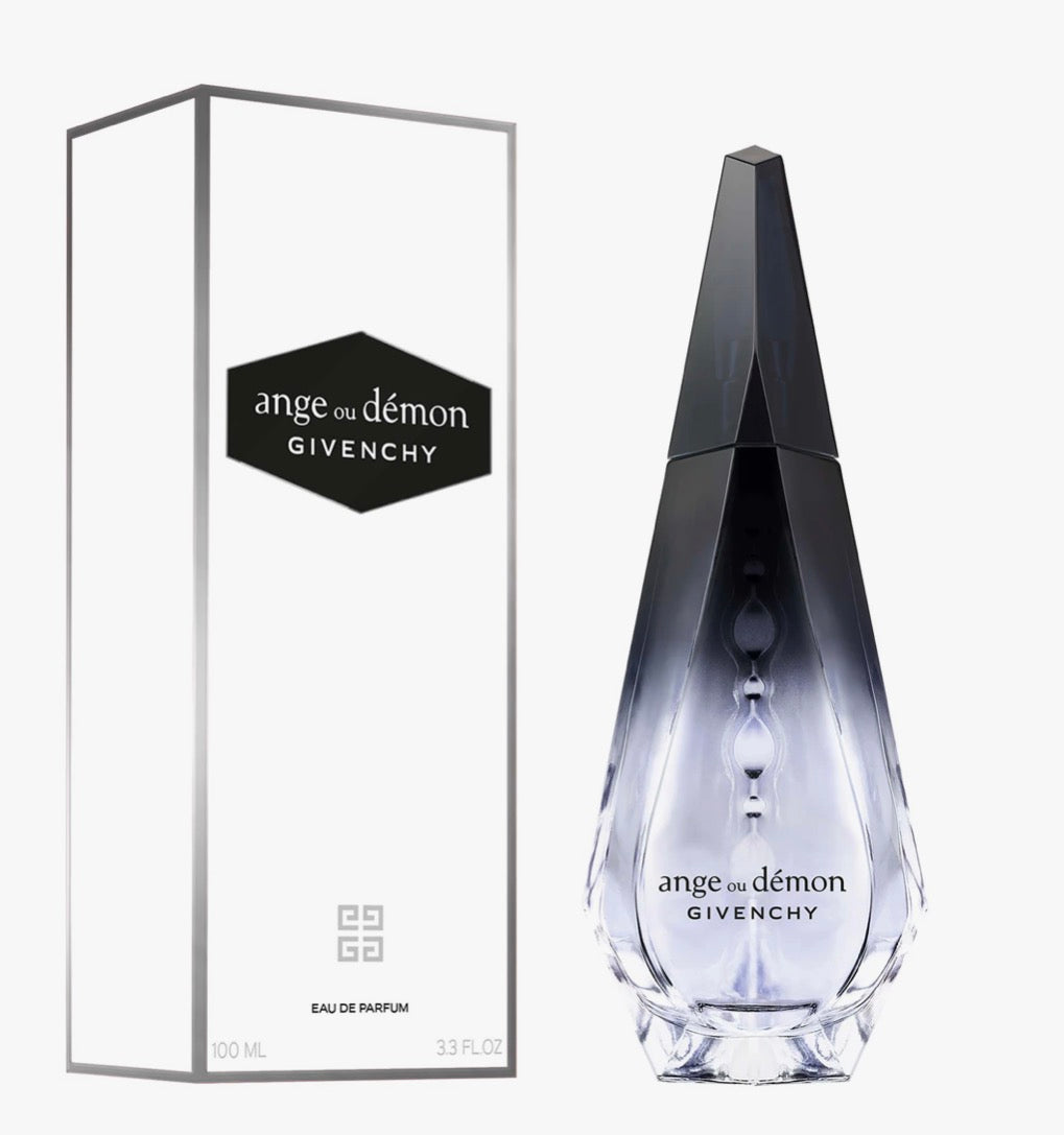 GIVENCHY:
Ange ou Démon-
Eau de Parfum -donna 100ml