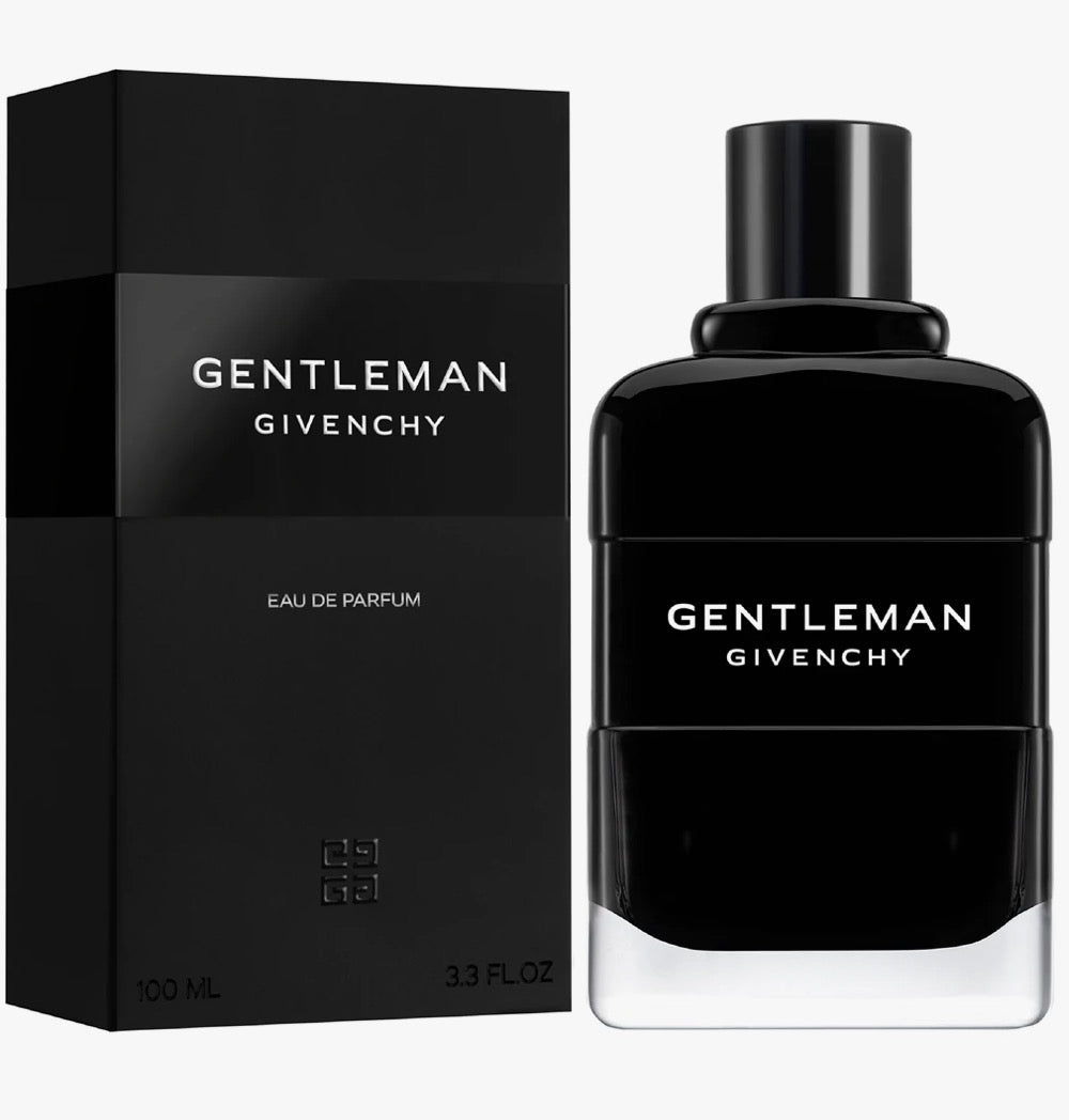 GIVENCHY:
Gentleman Givenchy
Eau de Parfum per uomo 100ml