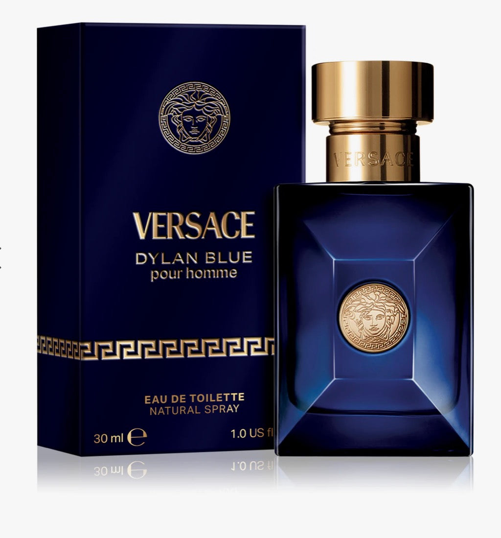 Versace
Dylan Blue Pour Homme
Eau de Toilette uomo 30ml